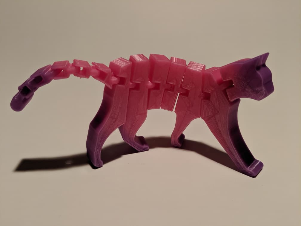 Changes color with heat from purple to pink.